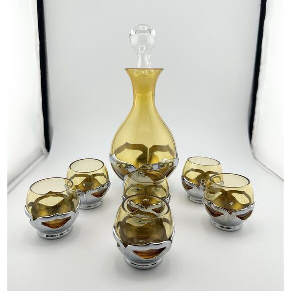 Vintage Farber Brothers Amber Glass Chrome Art Deco Decanter and 6 Glasses - Picture 2 of 9